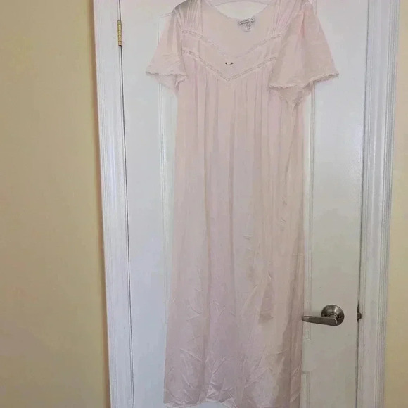 Vintage  pale pink french maid size large nightie - Picture 2 of 8